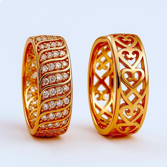 Grathia Cero Accessories - 14K Gold Plated Reversible Oval Hoops